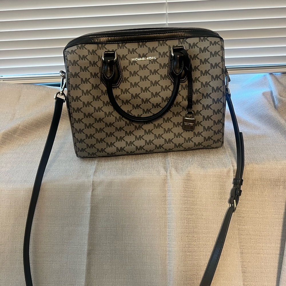 Michael Kors bag